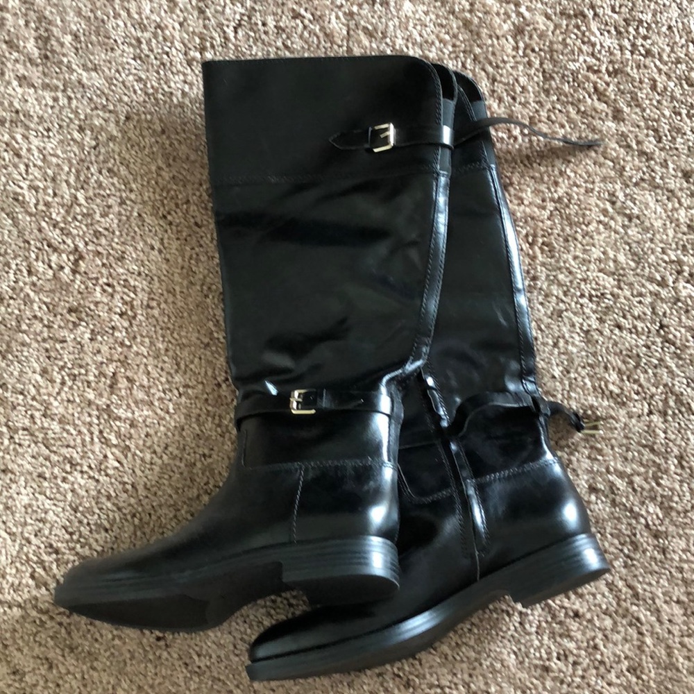 New with tags wide calf leather boots
